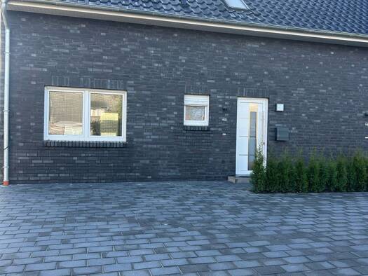 Doppelhaushälfte zur Miete 1.404 € 5 Zimmer 104 m² frei ab sofort Friedrichsfehn Edewecht 26188