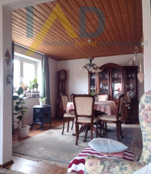 Mehrfamilienhaus zum Kauf 889.000 € 10 Zimmer 350 m²<br/>Wohnfläche 3.000 m²<br/>Grundstück Sünching Sünching 93104