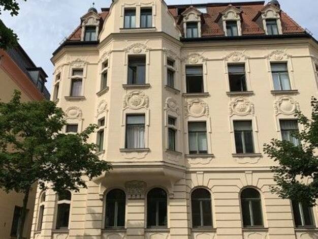 Wohnung zur Miete 921 € 3 Zimmer 83,1 m² 2. Geschoss frei ab 01.08.2026 Tschaikowskistr. 33 Zentrum-Nordwest Leipzig 04105