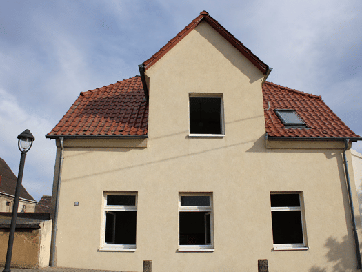 Einfamilienhaus zum Kauf 59.000 € 5 Zimmer 75 m² 169 m² Grundstück frei ab sofort Elsnig Elsnig 04880