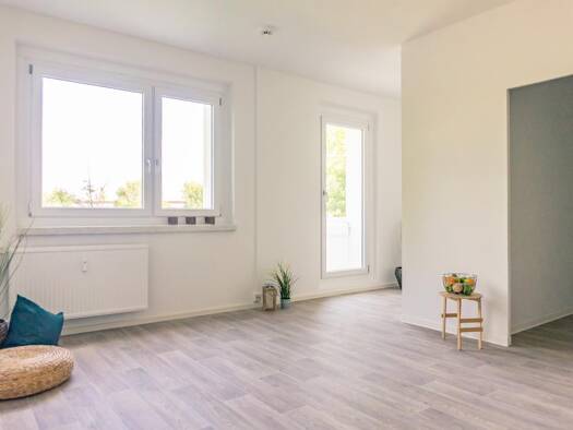 Studio zur Miete 180 € 1 Zimmer 33,4 m² 2. Geschoss frei ab 13.04.2026 Max-Opitz-Str. 2 Hutholz Chemnitz 09123