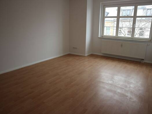 Wohnung zur Miete 330 € 2 Zimmer 59,4 m² 2. Geschoss frei ab sofort Klarastraße 44 Hilbersdorf Chemnitz 09131