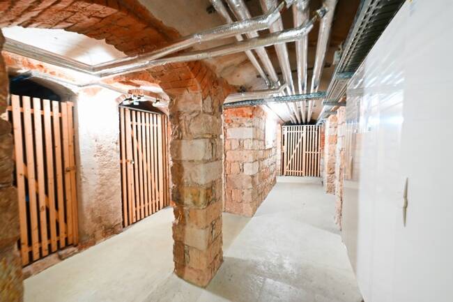 Property thumbnail 11