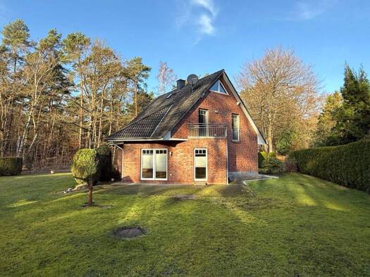 Einfamilienhaus zur Miete 1.850 € 4 Zimmer 126 m² 1.500 m² Grundstück frei ab 01.01.2026 Neu Wulmstorf 21629