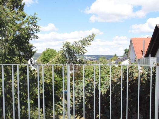 Wohnung zur Miete 563 € 2 Zimmer 46 m² 2 Geschosse frei ab sofort Forchheim 91301