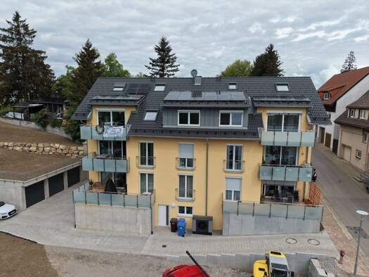 Wohnung zur Miete 1.000 € 4 Zimmer 100 m² 3. Geschoss Bonndorf Bonndorf im Schwarzwald 79848