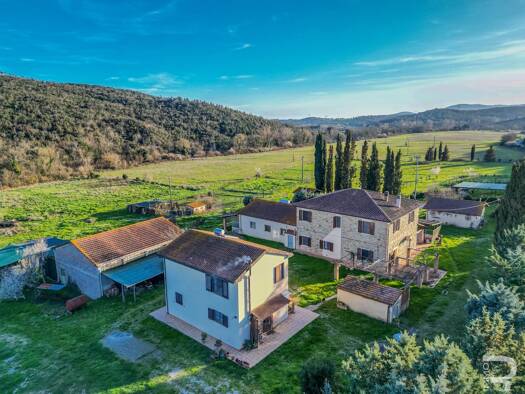 Villa zum Kauf 880.000 € 15 Zimmer 695 m² 32.000 m² Grundstück Monteverdi Marittimo 56040