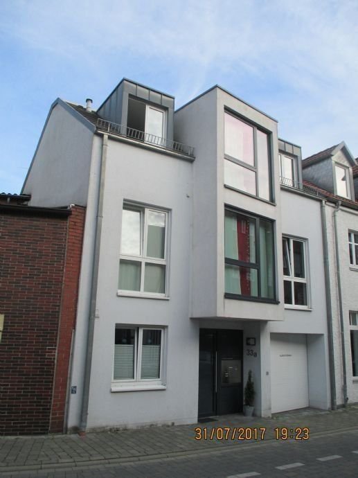 Stadthaus zur Miete 1.130 € 4 Zimmer 149 m²<br/>Wohnfläche 150 m²<br/>Grundstück 01.01.2025<br/>Verfügbarkeit Nordwall 33a Beckum Beckum 59269