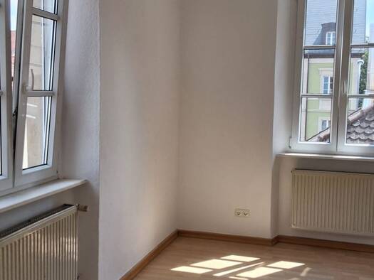 Wohnung zur Miete 640 € 4 Zimmer 80 m² Geschoss 1/2 frei ab sofort Weißenburg Weißenburg i. Bay. 91781