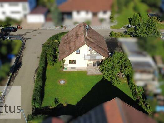Einfamilienhaus zum Kauf 439.000 € 4,5 Zimmer 130 m² 570 m² Grundstück Cleversulzbach Neuenstadt am Kocher / Cleversulzbach 74196