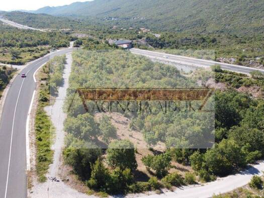 Acker-/Waldstück zum Kauf 60.000 € Zagvozd 21270