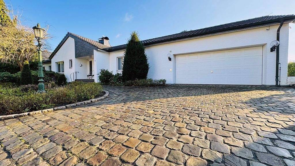 Einfamilienhaus zum Kauf 679.000 € 9 Zimmer 217 m² 2.560 m² Grundstück Haaren Waldfeucht-Haaren 52525