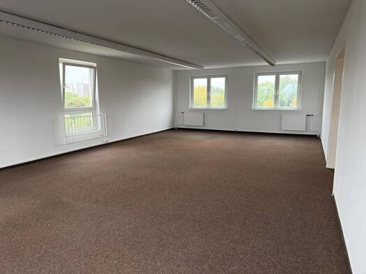 Bürofläche zur Miete provisionsfrei 1.300 € 2,5 Zimmer 79 m² Bürofläche Marzahn Berlin 12689