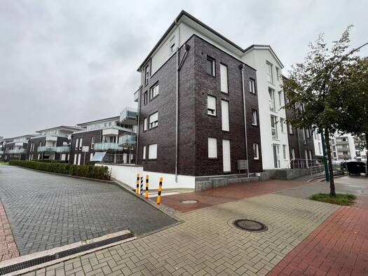 Penthouse zur Miete 1.045 € 2 Zimmer 75,2 m² 3. Geschoss frei ab sofort Elmshorner Str. 85 Pinneberg 25421