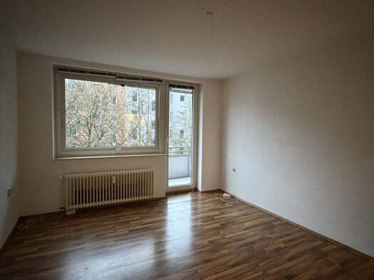 Wohnung zur Miete 670 € 3 Zimmer 58 m² 3. Geschoss Südfriedhof Kiel 24114