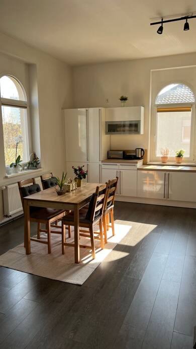 Wohnung zur Miete 650 € 2,5 Zimmer 79 m² Geschoss 3/3 Innenstadt - West Schweinfurt 97421