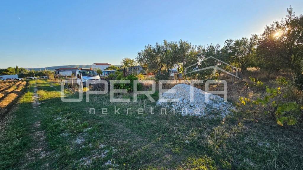 Land-/Forstwirtschaft zum Kauf 65.000 € Kastela