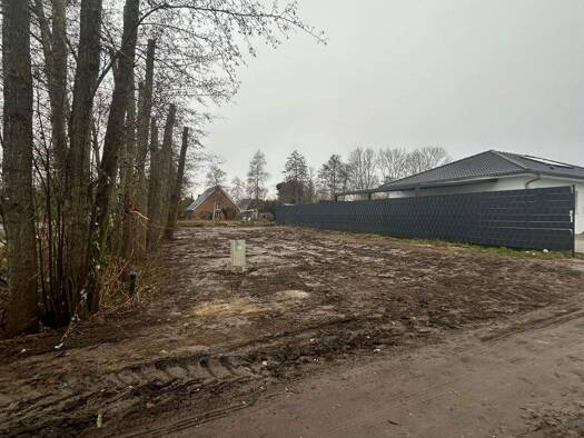 Grundstück zum Kauf 150.000 € 1.900 m² Grundstück Baugenehmigung vorhanden frei ab sofort Heerstraße 44 Altenbruch Cuxhaven 27478