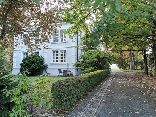 Wohnung zur Miete 1.325 € 2,5 Zimmer 106 m² Geschoss 2/3 frei ab 15.01.2026 Bad Säckingen 79713