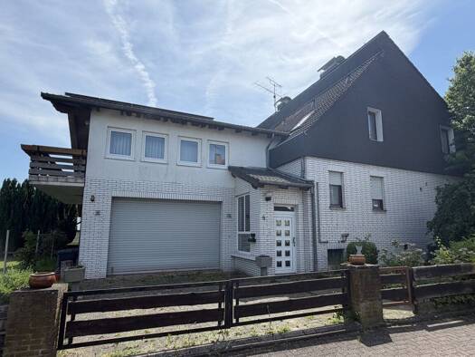 Einfamilienhaus zum Kauf 390.000 € 8 Zimmer 262 m² 860 m² Grundstück Landwehrhagen Staufenberg 34355