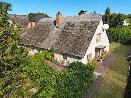 Einfamilienhaus zum Kauf provisionsfrei 329.000 € 8 Zimmer 139 m² 1.159 m² Grundstück Lobbe Middelhagen 18586