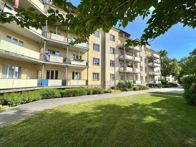 Wohnung zum Kauf 155.000 € 2 Zimmer 55 m² Altenberger Platz 18 Tolkewitz/Seidnitz-Nord Ortsamtsbereich Blasewitz 01277