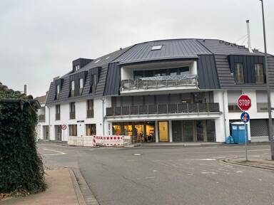 Wohnung zur Miete 1.150 € 2 Zimmer 70,7 m² 1. Geschoss frei ab sofort Untere Allee Homburg Homburg 66424