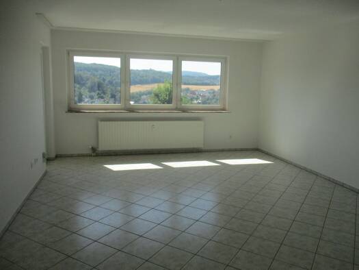 Wohnung zur Miete 395 € 2 Zimmer 77,4 m² 1. Geschoss frei ab sofort Unter dem Asenberg 9 Becke Hemer 58675