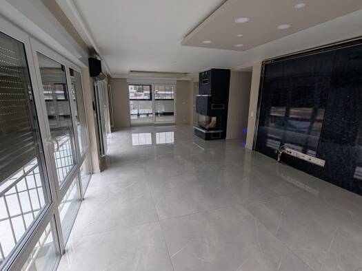 Terrassenwohnung zur Miete 1.700 € 3,5 Zimmer 180 m² Geschoss 1/3 frei ab sofort Geislingen Geislingen an der Steige 73312