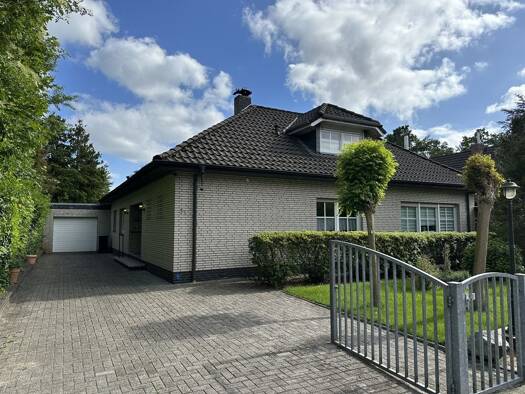 Einfamilienhaus zum Kauf 289.000 € 6 Zimmer 210 m² 1.000 m² Grundstück Westrhauderfehn Rhauderfehn 26817