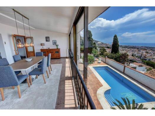Chalet zum Kauf 1.550.000 € 5 Zimmer 282 m² 692 m² Grundstück Benalmádena 29639