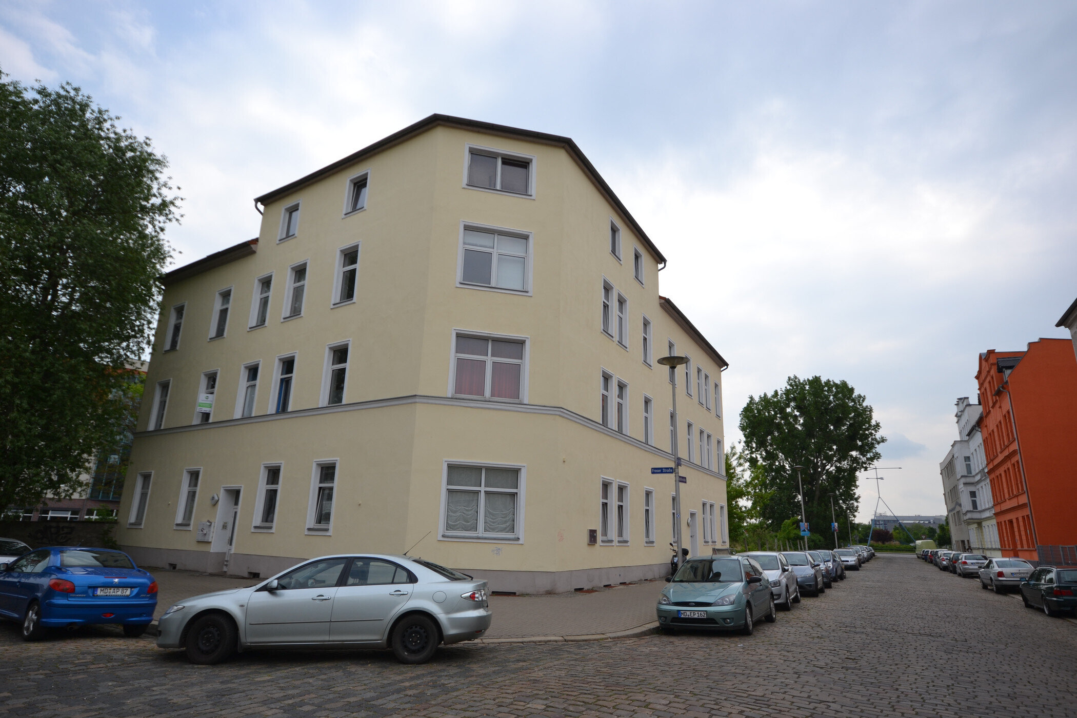 Wohnung zur Miete 575 € 4 Zimmer 76,7 m²<br/>Wohnfläche EG<br/>Geschoss Schifferstraße 23 Hohepfortestraße Magdeburg 39106