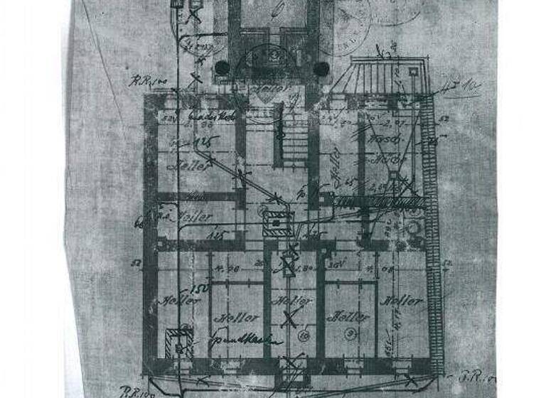 Mehrfamilienhaus zum Kauf 41.000 € 15 Zimmer 323 m² 310 m² Grundstück Reusa Plauen 08529