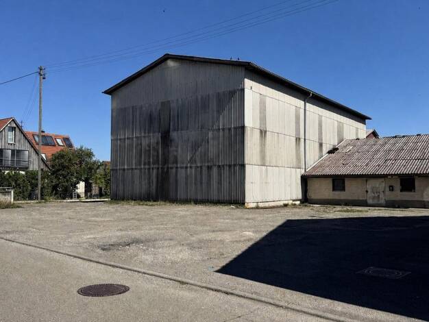 Lagerhalle zur Miete provisionsfrei 3.300 € 683 m² Lagerfläche Uracher Straße Upfingen St. Johann 72813