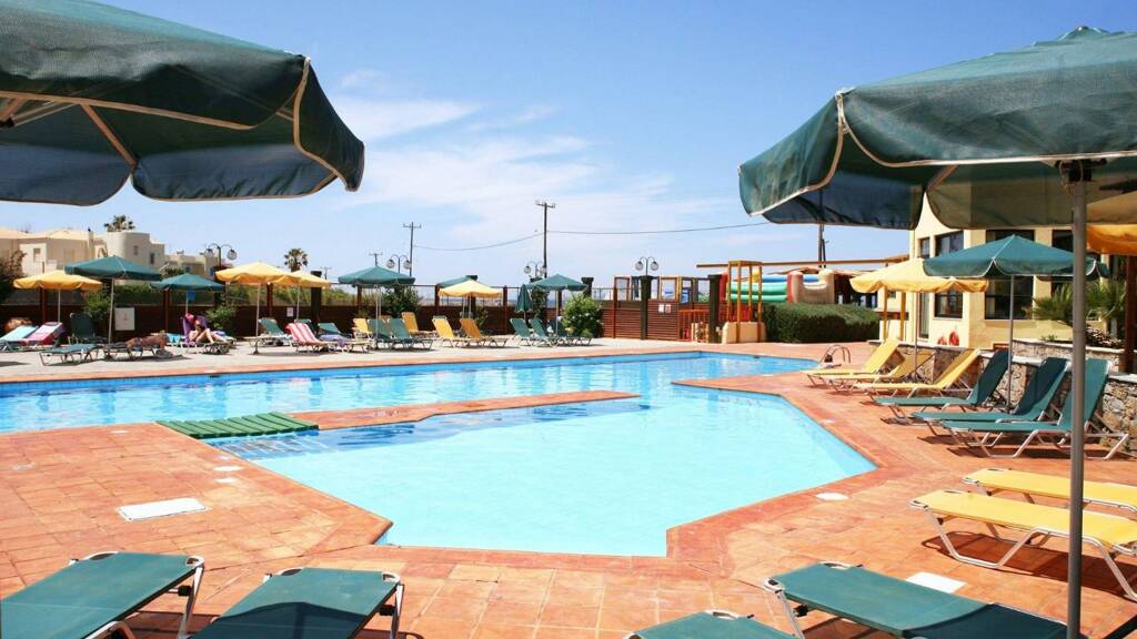 Hotel zum Kauf 3.000.000 € 38 Zimmer 89 Betten 3.800 m² Grundstück Gouves 70014