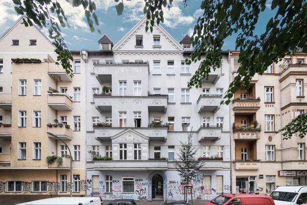Wohnung zur Miete 821 € 2 Zimmer 64,9 m² Dachgeschoss, 5. Geschoss Friedelstr. 50 Neukölln Berlin 12047