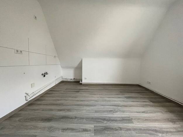 Wohnung zur Miete 369 € 2 Zimmer 50 m² 3. Geschoss Graudenzer Straße 34 Fedderwardergroden Wilhelmshaven 26388