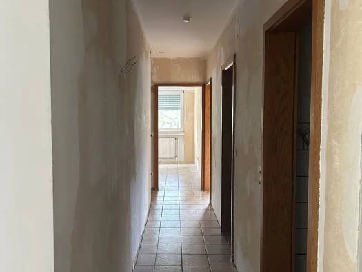 Wohnung zum Kauf provisionsfrei 132.000 € 4 Zimmer 105 m² frei ab sofort Hölter Busch Holthausen Hattingen 45527