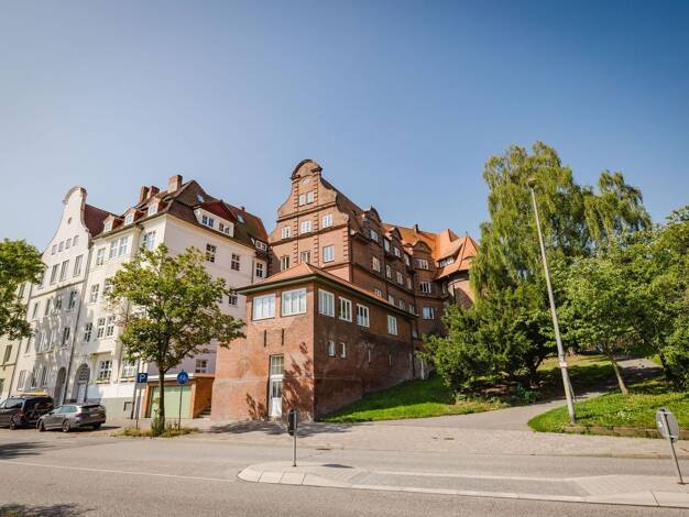 Wohnung zum Kauf provisionsfrei 340.000 € 2 Zimmer 66 m² Geschoss 2/4 frei ab sofort Wakenitzmauer 1 Innenstadt Innenstadt 23552