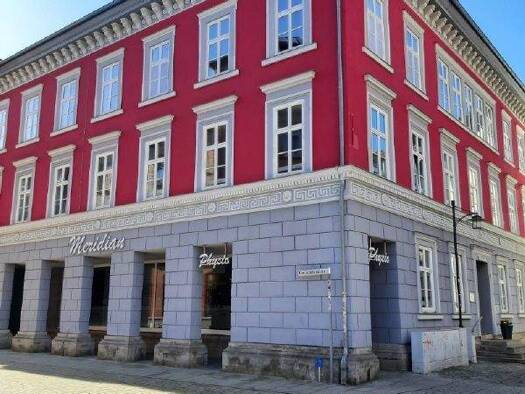 Gewerbeobjekt zum Kauf als Kapitalanlage geeignet 990.000 € 833 m² 459 m² Grundstück Markt 12 Meiningen 98617