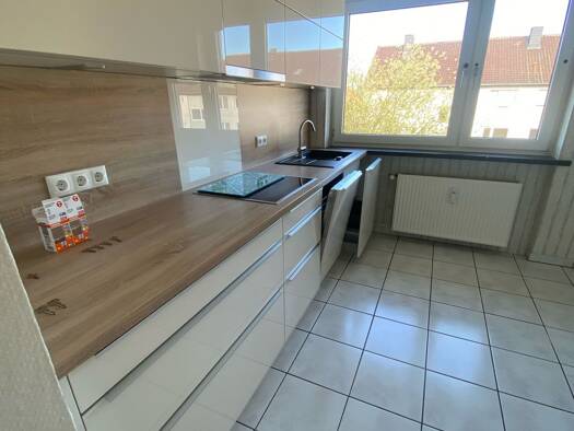 Wohnung zur Miete 850 € 4 Zimmer 83 m² Geschoss 2/2 frei ab 01.05.2026 Neustadt Neustadt am Rübenberge 31535