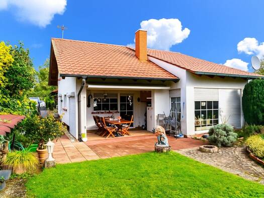 Einfamilienhaus zum Kauf 329.000 € 5 Zimmer 99 m² 598 m² Grundstück Altrip 67122