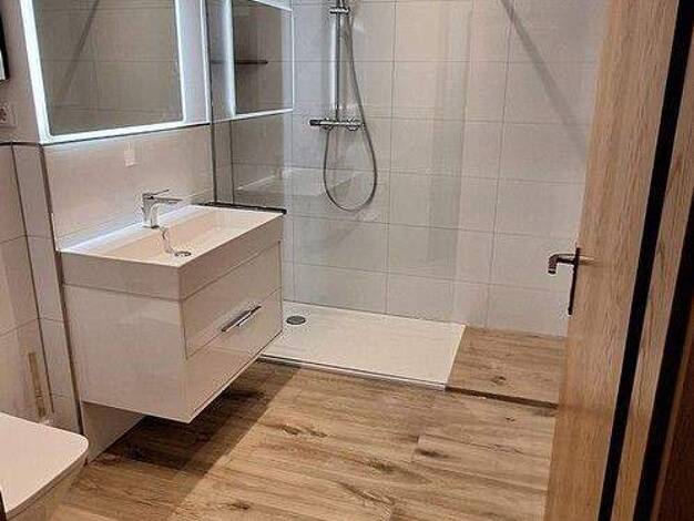 Wohnung zur Miete 924 € 2 Zimmer 77 m² EG Am Altenbruch 28 Metzkausen Mettmann 40822