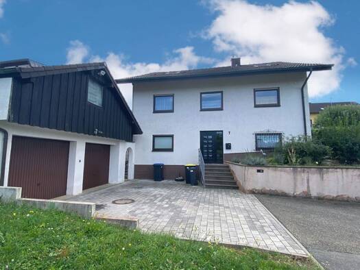 Einfamilienhaus zum Kauf 399.000 € 7 Zimmer 211 m² 751 m² Grundstück frei ab sofort Birkenstraße 7 Unterschefflenz Schefflenz 74850