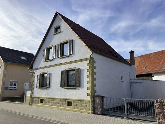 Einfamilienhaus zum Kauf 499.000 € 7 Zimmer 118 m² 936 m² Grundstück Spöck Stutensee 76297