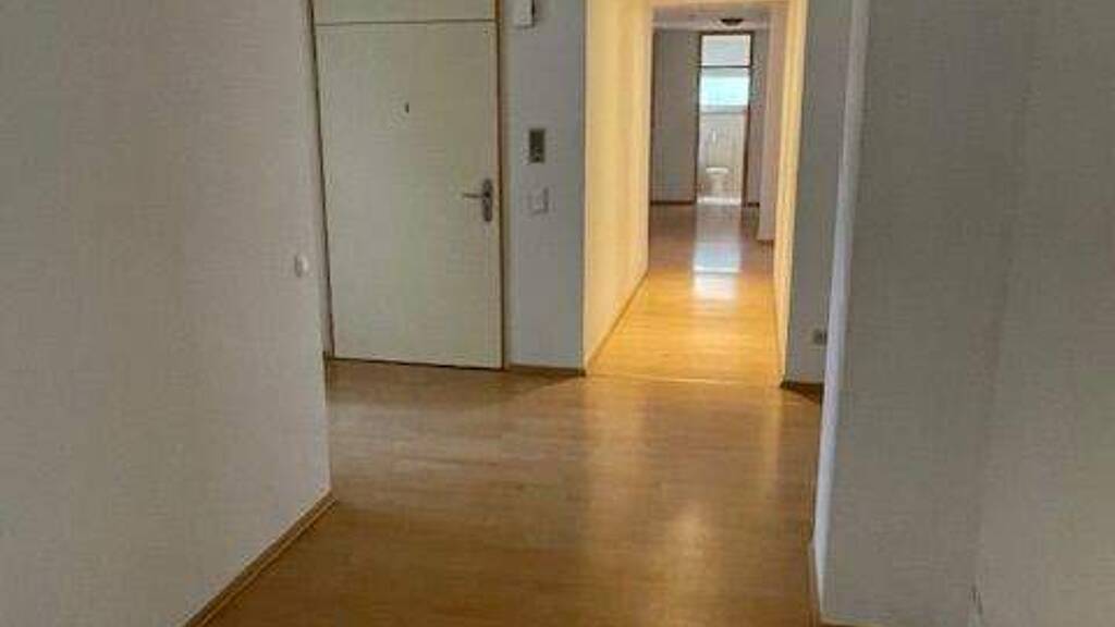 Wohnung zum Kauf provisionsfrei 775.000 € 6 Zimmer 200 m² 2 Geschosse frei ab sofort Schmausenbuckstraße 35 Mögeldorf Nürnberg 90480