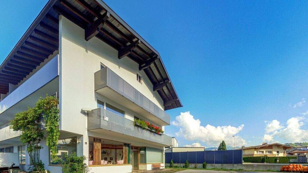 Laden zur Miete 17,38 € 63 m² Verkaufsfläche Oberndorf / Oberndorf 6341