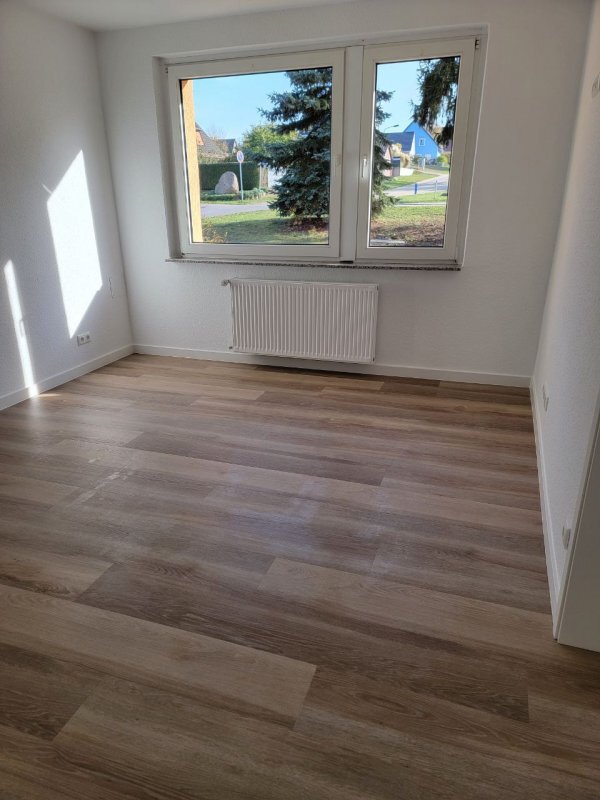 Wohnung zur Miete 325 € 2 Zimmer 48,9 m²<br/>Wohnfläche 01.12.2024<br/>Verfügbarkeit Mittelstraße 14 Passow/Wendemark Passow, Brandenburg 16306