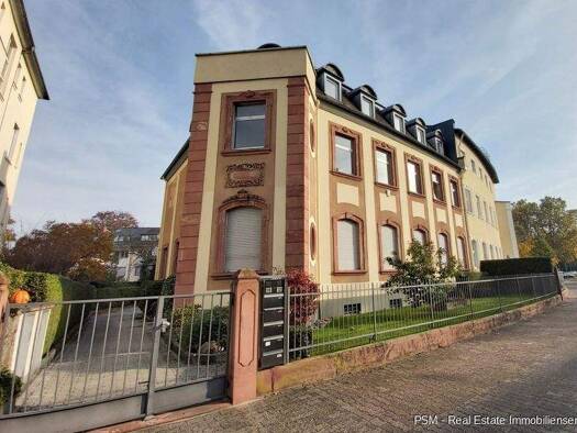 Wohnung zur Miete 1.450 € 2 Zimmer 74 m² frei ab 01.04.2026 Sachsenhausen Frankfurt am Main / Sachsenhausen 60596