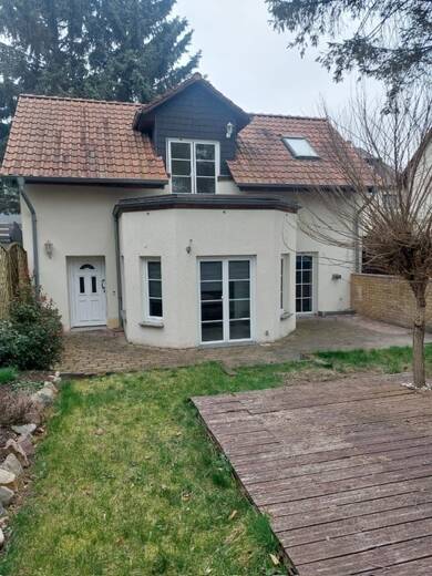Stadthaus zum Kauf 249.000 € 2 Zimmer 98 m² 300 m² Grundstück frei ab sofort .. Diesdorf Magdeburg 39110